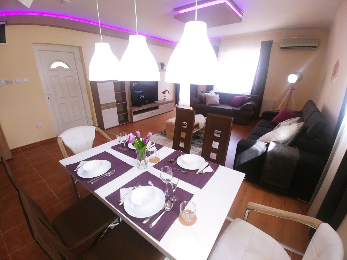 Sarok Apartmanhaz Mako Exterior photo