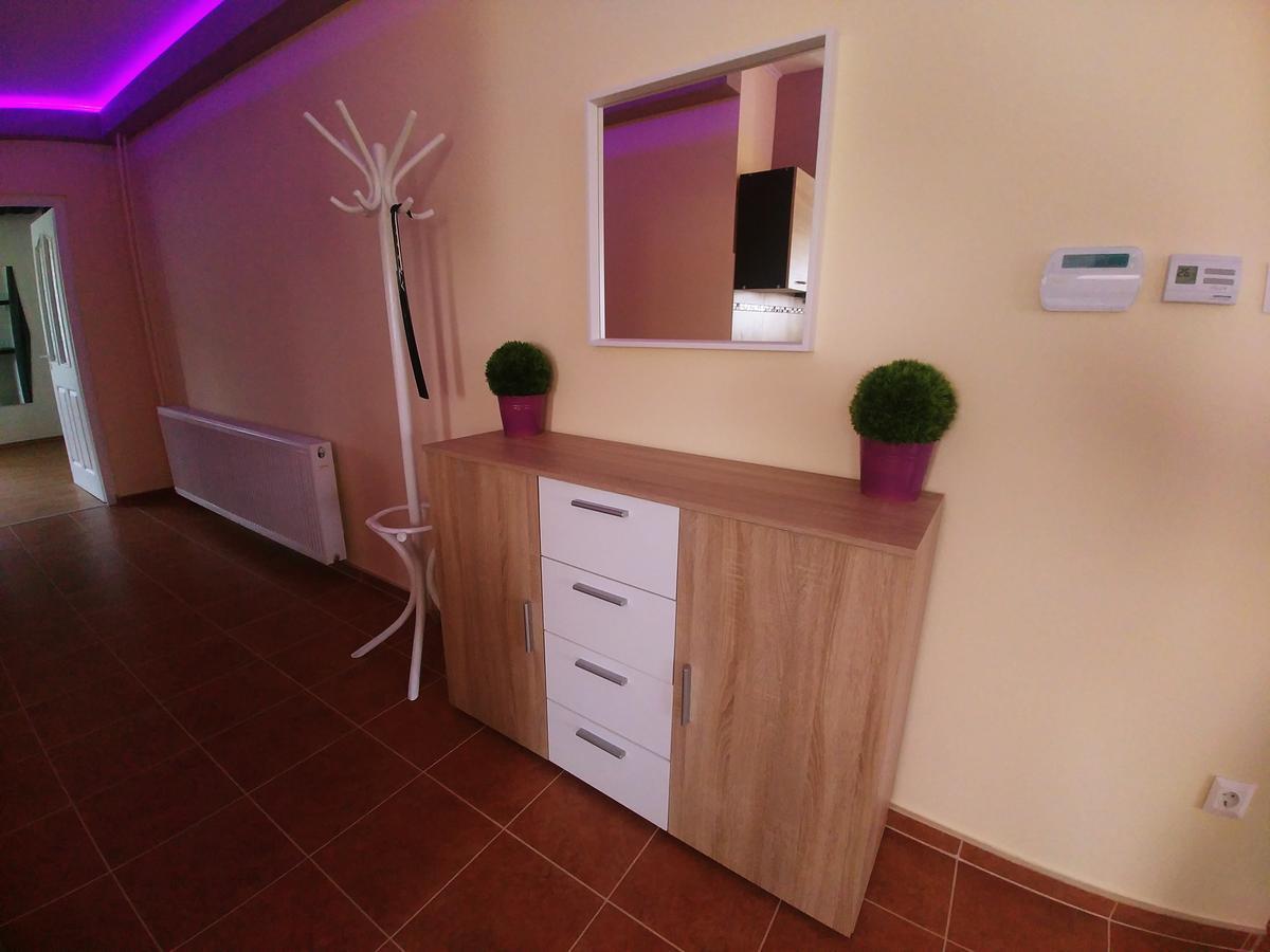 Sarok Apartmanhaz Mako Exterior photo